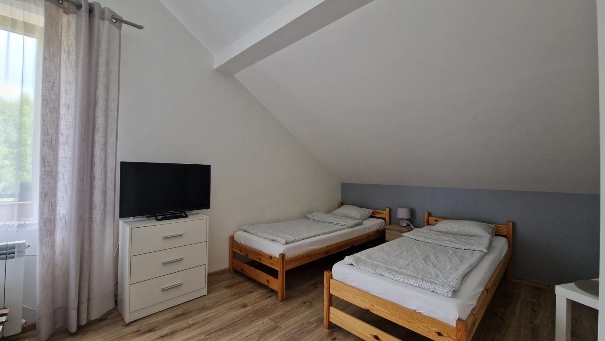 Vip Village Las Woda Rower - Podgrzewany Basen, Balia, Sauna Miedzierza Exterior photo