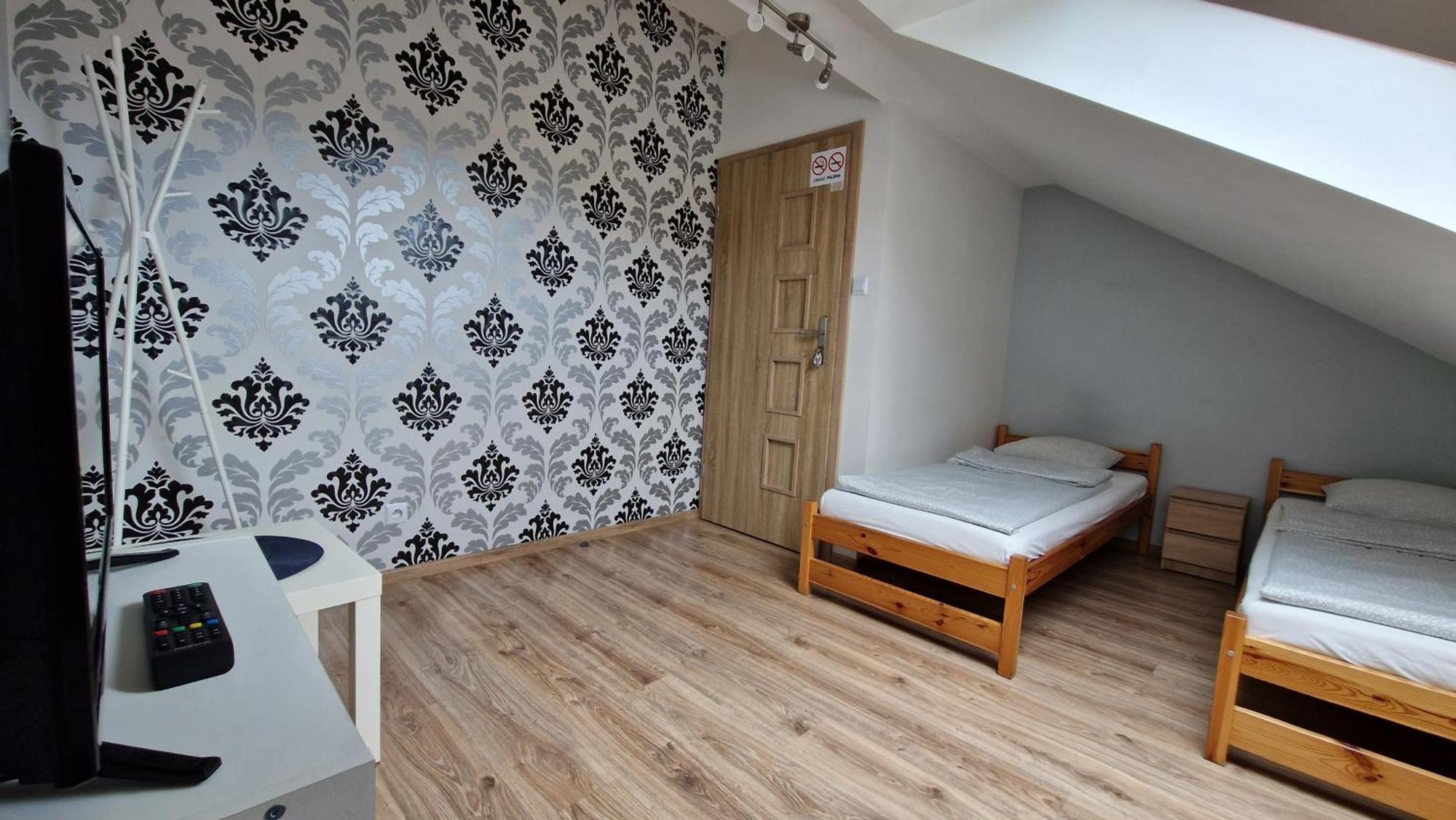 Vip Village Las Woda Rower - Podgrzewany Basen, Balia, Sauna Miedzierza Exterior photo