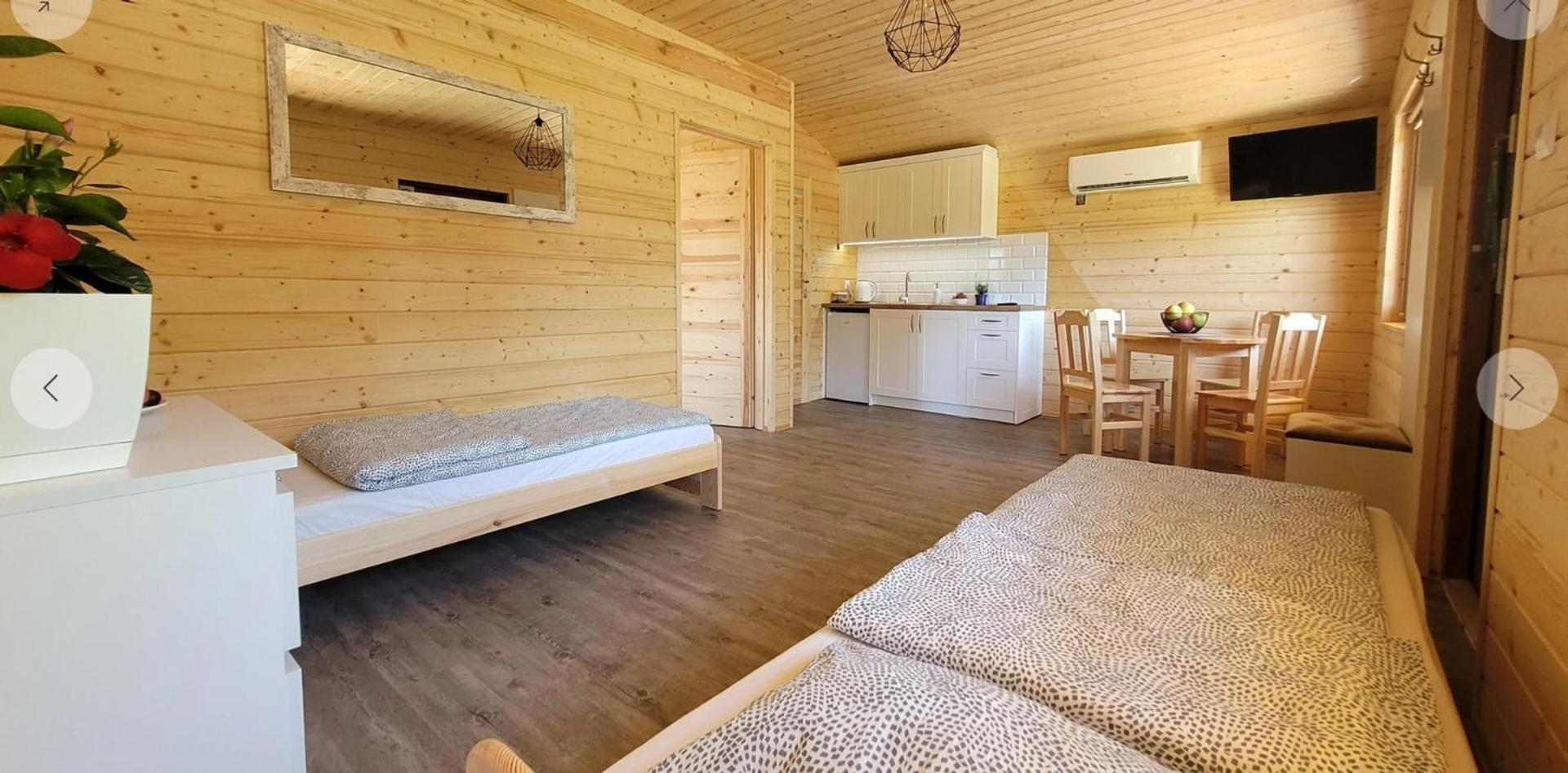 Vip Village Las Woda Rower - Podgrzewany Basen, Balia, Sauna Miedzierza Exterior photo